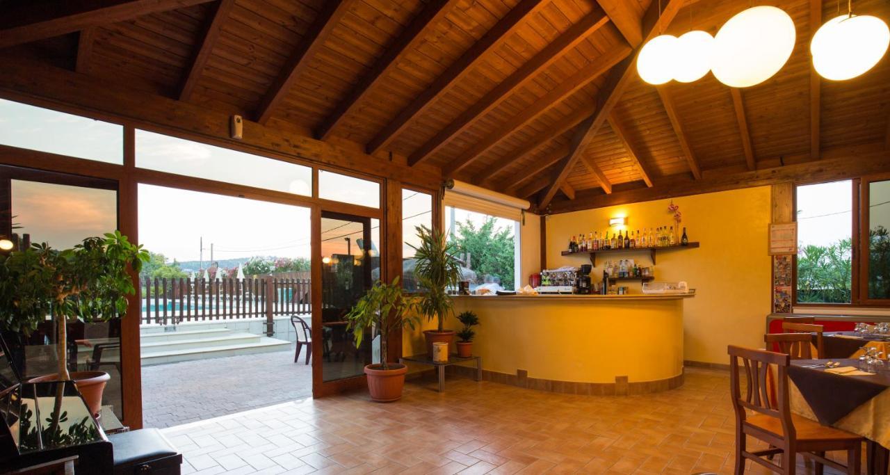 Villaggio Mirage Βιέστε Εξωτερικό φωτογραφία